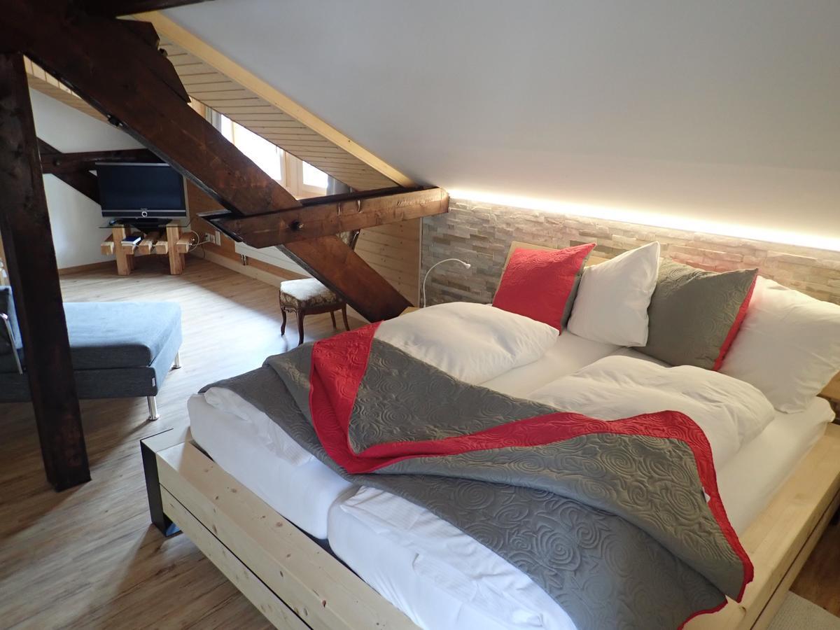 Hotel Furka Oberwald Buitenkant foto